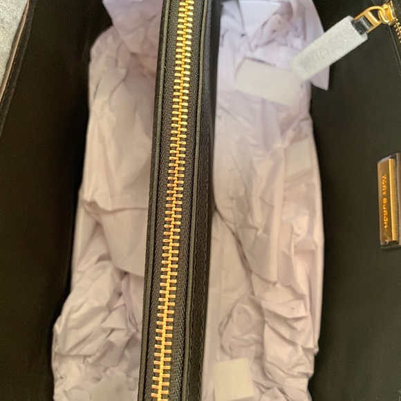 Gaby’sBags👜💕-Tory Burch Mcgraw Satchel&Crossbody - Picture 7 of 7